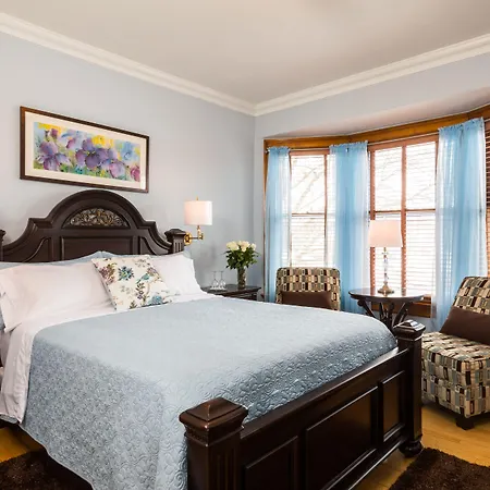 Honeybee Inn Bed & Breakfast-3